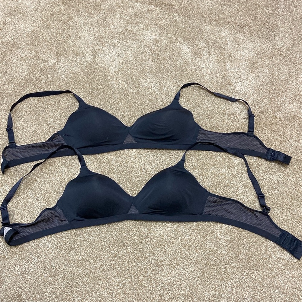 2 Hanes Underwire-free Bras 36AA